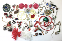 Craft Harvest Lot of Broken Jewelry Mostly Holiday and Odds and Ends Ste... - £12.82 GBP