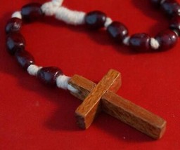 Vintage Wood Crucifix Religious Medallion Pendant &amp; Beads - $14.84