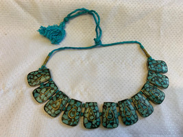 Vtg Turquoise Necklace 28&quot; Fashion Jewelry Handmade Hand-Knotted Artisan - £23.75 GBP