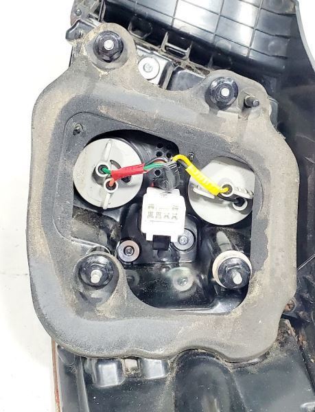 Left Quarter Taillight Incandescent PN  924014C500 OEM 2014 2015 Kia Optima  Item image 10