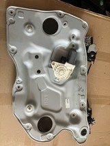 2009 09 NISSAN 370Z RIGHT PASSENGER WINDOW REGULATOR MOTOR ASSEMBLY WIND... - $1,853.10 MXN