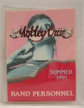 MOTLEY CRUE - VINTAGE ORIGINAL CONCERT TOUR LAMINATE BACKSTAGE PASS - $27.40 CAD