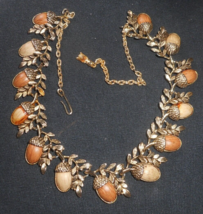 Vintage Unsigned Coro Gold Tone Faux Wood Acorn Knott Berry Farm Collar ... - £38.82 GBP