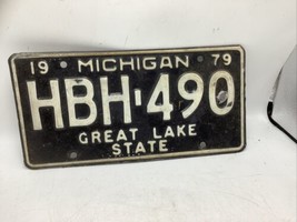 1979 Michigan Vintage Auto White/Black License Plate HBH 490 Craft Great... - $9.49