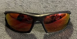 NEW - Fashion Sunglasses  - Foster Grant -NOS - $9.50