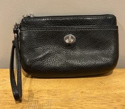 Coach Zip Turnlock Black Pebble Leather Wristlet Wallet  Bag Charm - $49.49