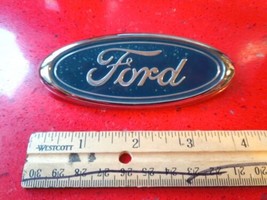 1998-2011 Ford Crown Victoria Rear Trunk Lid Emblem Oval Logo Badge Nameplate - £10.78 GBP