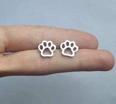 Stainless Steel Dog Paw Earrings, Dog Paw Earrings for Vet,Unique and Hypoallerg - £15.14 GBP