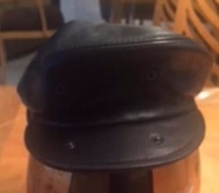 Nwot Seifter Associates Black Leather Adjustable Snap Button Cap Sz M - £35.60 GBP