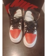 Jordan 1 retro high OG Size 5y - $95.07 CAD