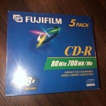 FUJIFILM 80 Min/700MB/Mo CD-R 5 pack - up to 48x write speed - (SEALED) - $8.91