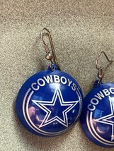 Large Blue White &amp; Silver Plastic Dallas Cowboys Football Round Domed Dangle Ear - £9.05 GBP