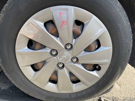 Wheel Cover HubCap 15&quot; 8 Spoke Fits 18-20 RIO 683496 - $73.26