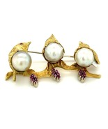 18k Yellow Gold Cultured Pearl Three Birds Sitting Brooch with Rubies - $60,166.11 MXN