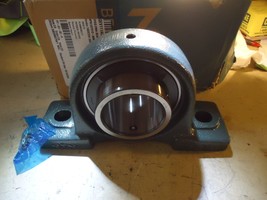 NTN UCP212D1 2 BOLT BASE PILLOW BLOCK BEARING NIB (D5E) - $2,375.15 MXN