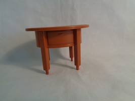Small Plastic Dollhouse Brown Oval Table  - £1.96 GBP