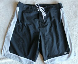 Nike 6.0 Men&#39;s Black/Gray Swim Shorts ~M~ - $192.09 MXN