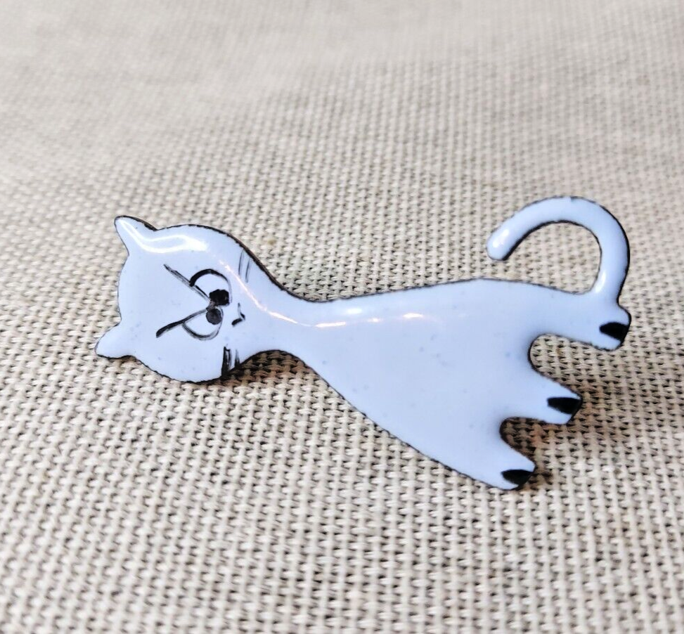 Vintage Enameled Grumpy Cat Brooch - $33.49