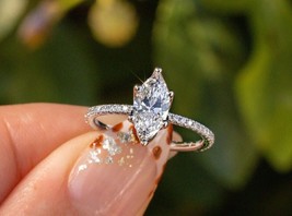 3Ct Marquise Schnitt Künstlicher Diamant Hochzeit Ring 14K Weiss Gold Versilbert - £72.50 GBP