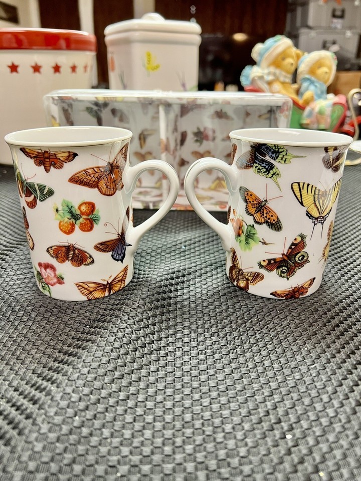 Gorgeous Vintage Butterflies, Strawberries & Flowers Porcelain Mugs Cups Lot 2 Item image 3
