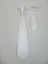 Men's Vito Rofolo From Italy Tie Hankie Gift Boxed 100% Silk VR-31 White Paisley image 2