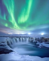 Beautiful Northern Lights Aurora Borealis 8X10 Glossy Photo - £7.18 GBP