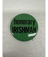 Honorary Irishman green background basic text lapel pin 668 - $124.80 MXN