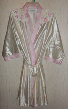 NEW WOMENS LORRAINE LOVELY IVORY SATIN BELTED ROBE  SIZE M  MADE IN U.S.A. - £22.32 GBP