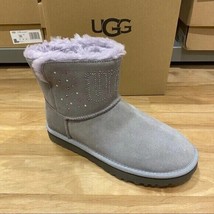UGG Classic Gem Mini Signature Boots Women&#39;s 8 NIB - £82.18 GBP