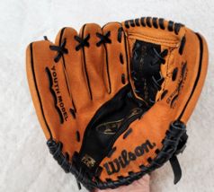 Wilson A1807 10 1/2&quot; Youth Baseball Glove Leather Split Hinge Left Hand ... - $16.77