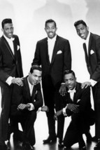 The Temptations 24X36 Poster Studio Pose In Tuxedo Classic Group - £22.93 GBP