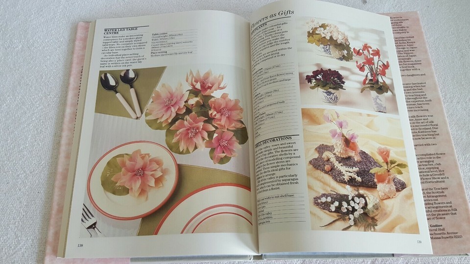 Silk Flowers: Making and Arranging Ribbon Flowers By Anne Hamilton, Kathleen Wh Item image 11
