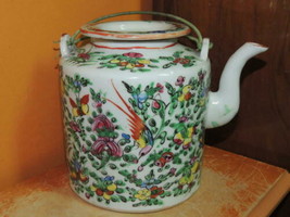 Chinese Porcelain 6&quot;+ Teapot Tea Famille Rose bird butterfly poss Qing R... - $112.49