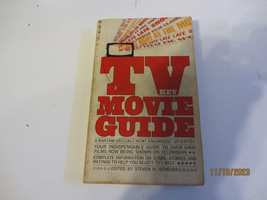 1966 TV KEY MOVIE GUIDE 3RD EDITION PAPERBACK EDITED BY STEVEN H SCHEUER - £7.13 GBP