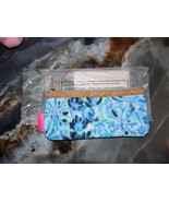 LILLY PULITZER ZIPPERED MAKEUP/PENCIL POUCH IRIS BLUE HIGH MAINTENANCE A... - $490.97 MXN