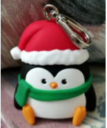 Bath &amp; Body Works Penguin Pocketbac Hand Sanitizer Holder Holiday Pengui... - £11.88 GBP