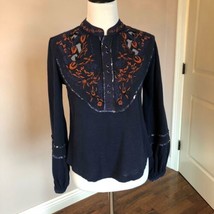 EUC FREE PEOPLE Navy Blue Cotton Embroidered Top SZ XS - $719.68 MXN