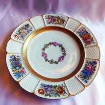Rosenthal White Floral Dinner Plate from Gimbles New York # 22051 - £23.13 GBP