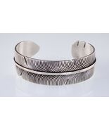Amazing Vintage Navajo Silver Feather Cuff Bracelet Signed NM - $7,208.89 MXN