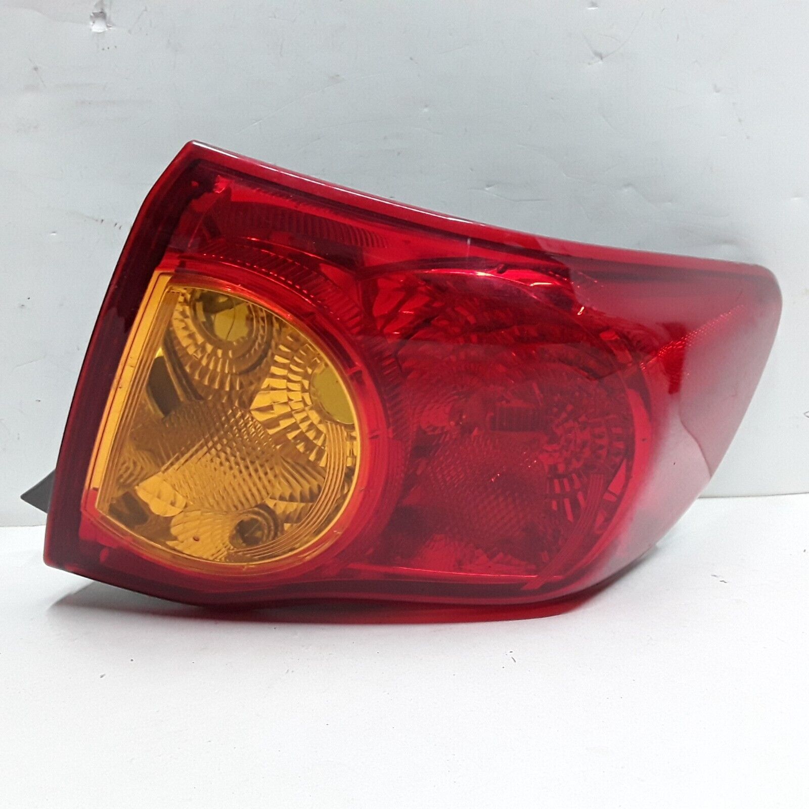 09 10 Toyota Corolla right passenger side outer tail light assembly OEM - $34.64