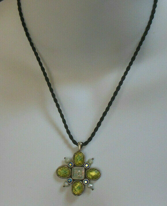 Lia Sophia Rhinestone Pendant Necklace - $9.41