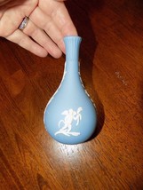Rare Vintage Blue White Wedgwood Jasperware Cherub Floral Vase 5 1/4in H... - £25.85 GBP