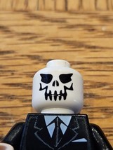 LEGO Minifigure Head White Skeleton Skull Black Eyes - £4.47 GBP