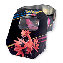 Crown Zenith Pokemon Storage Tin: Galarian Zapdos with Articuno and Moltres - $240.45 MXN