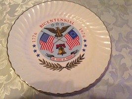 Bicentennial Collectors plate America USA flag patriotic gold trim  - £8.64 GBP