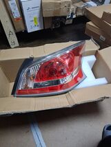 Tail Light Assembly 2013 -2015 Nissan Altima Right Passenger Side NI2801195 - $46.52