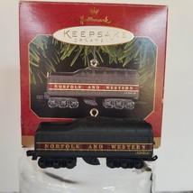 Hallmark Keepsake 1999 The Tender Lionel 746 Norfolk and Western Ornament Vtg - £5.28 GBP