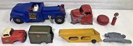 Wind Up  Toys Collectibles &amp; TIN CARS - $29.58