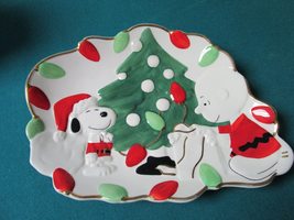 Compatible with Lenox Snoopy Christmas Tray [*LNX] - £43.16 GBP