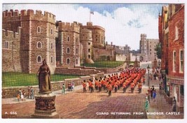 United Kingdom UK Postcard Windsor Castle Guards Returning - £1.74 GBP